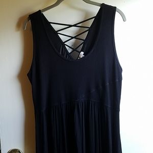 2xl hi lo sleeveless dress black Euc